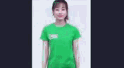 巧影怎么改变视频中人物衣服的颜色?