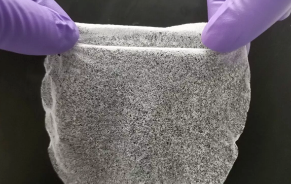 西北风也可以喝？ 新研究用凝胶薄膜从空气中取水已投入使用