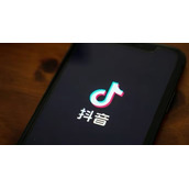 抖音自动播放下一条怎么设置