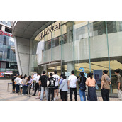 华为mate50普通版和昆仑破晓有什么区别