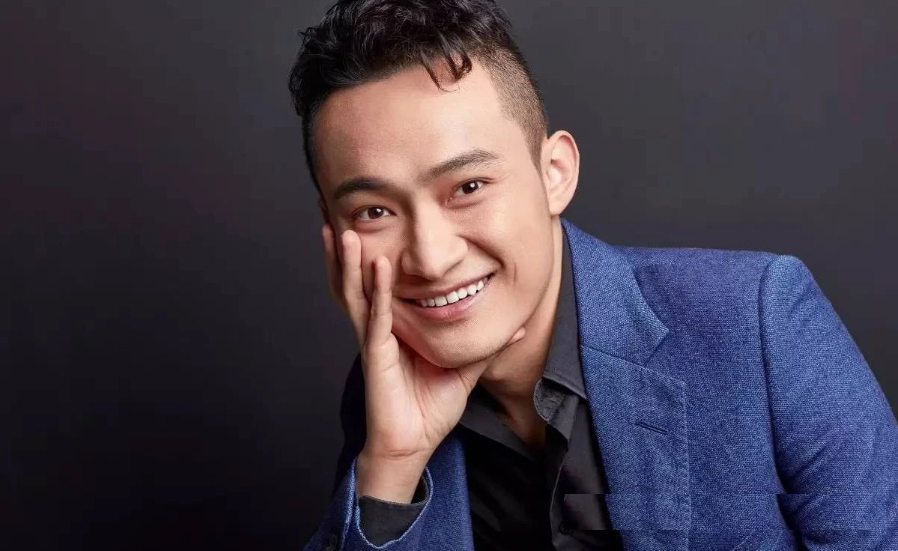 孙宇晨登福布斯封面：从“孙割”到特朗 普座上宾，真有料还是炒作？