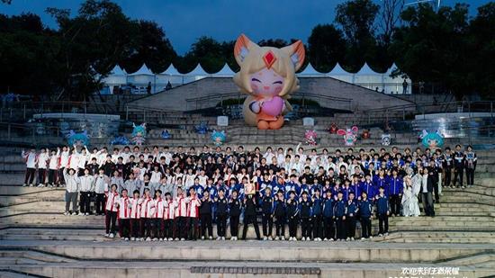 王者荣耀十周年-KPL全体选手祝小王十周年生日快乐
