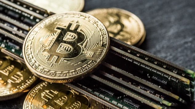 比特币今日价格与实时走势图（2025年11月18日）