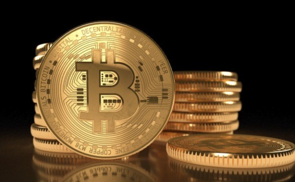 ETH最新价格走势-以太坊2025年12月8日行情速览