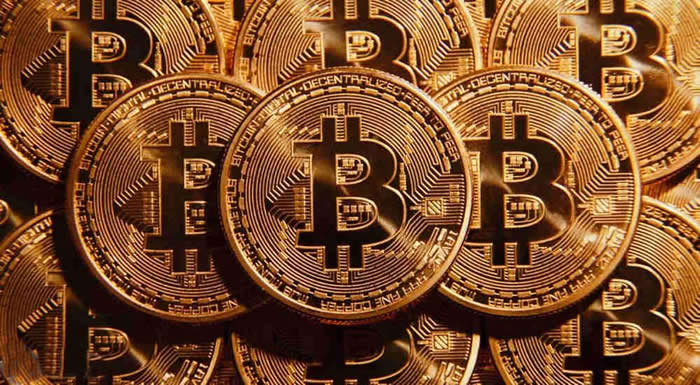 比特币合约适合长期持有吗？持仓周期与实战技巧