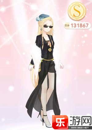 如何获取无限暖暖中的白丝袜？